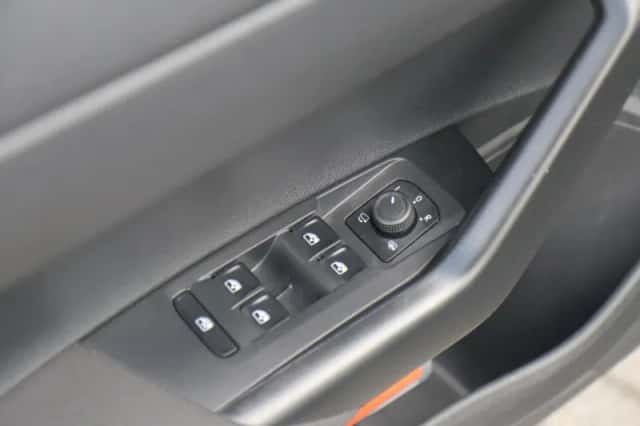 Volkswagen Polo (2024) thumbnail 28