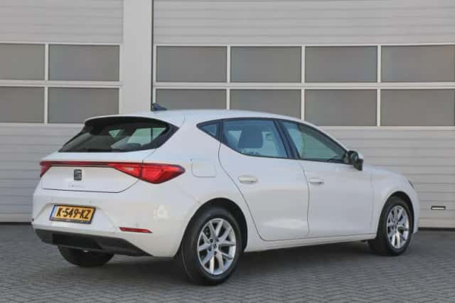SEAT Leon (2020) thumbnail 2
