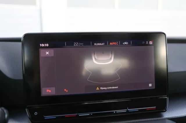 SEAT Leon (2020) thumbnail 24