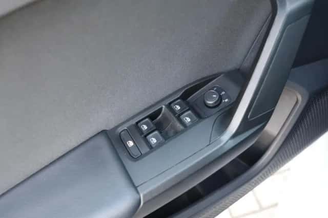 SEAT Leon (2020) thumbnail 28