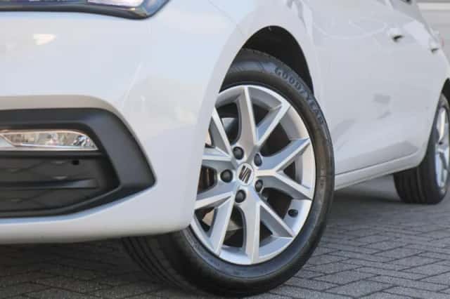 SEAT Leon (2020) thumbnail 35