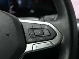 Volkswagen Golf (2021) thumbnail 21