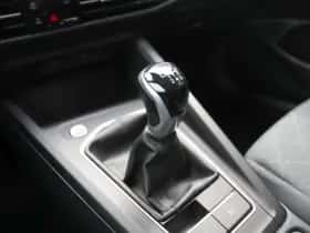 Volkswagen Golf (2021) thumbnail 27