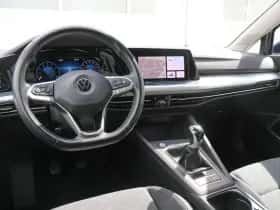 Volkswagen Golf (2021) thumbnail 28