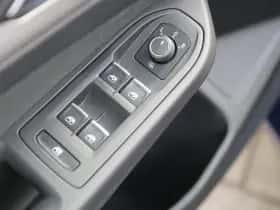 Volkswagen Golf (2021) thumbnail 29