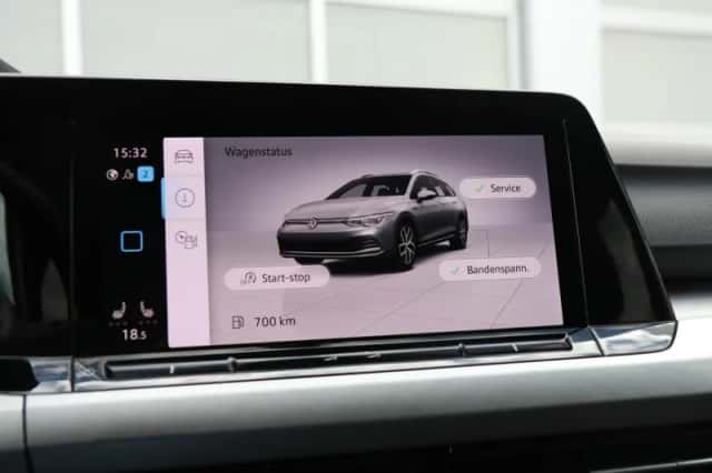 Volkswagen Golf (2021) thumbnail 34