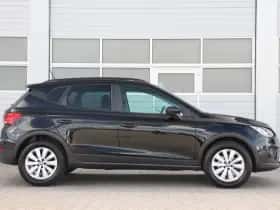SEAT Arona (2020) thumbnail 3