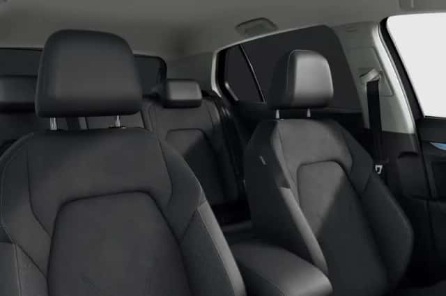 Volkswagen Golf (2026) thumbnail 4