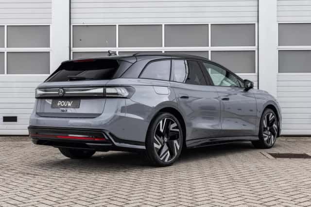 Volkswagen ID.7 (2026) thumbnail 2