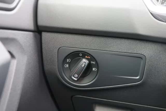 Volkswagen Tiguan (2020) thumbnail 23
