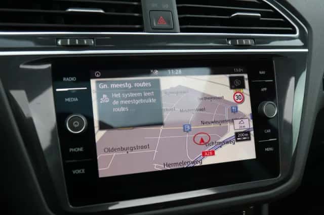 Volkswagen Tiguan (2020) thumbnail 28