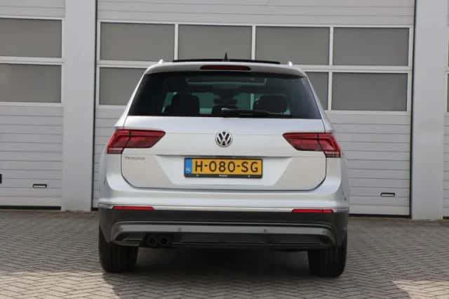 Volkswagen Tiguan (2020) thumbnail 10