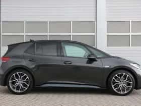 Volkswagen ID.3 (2020) thumbnail 3