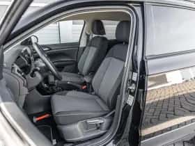 Volkswagen T-Cross (2024) thumbnail 4