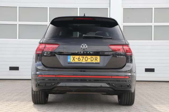 Volkswagen Tiguan (2022) thumbnail 11