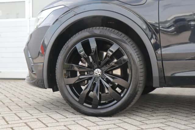 Volkswagen Tiguan (2022) thumbnail 15