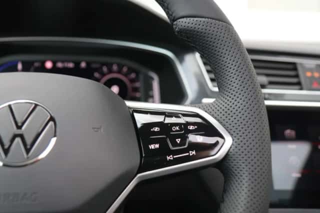 Volkswagen Tiguan (2022) thumbnail 28