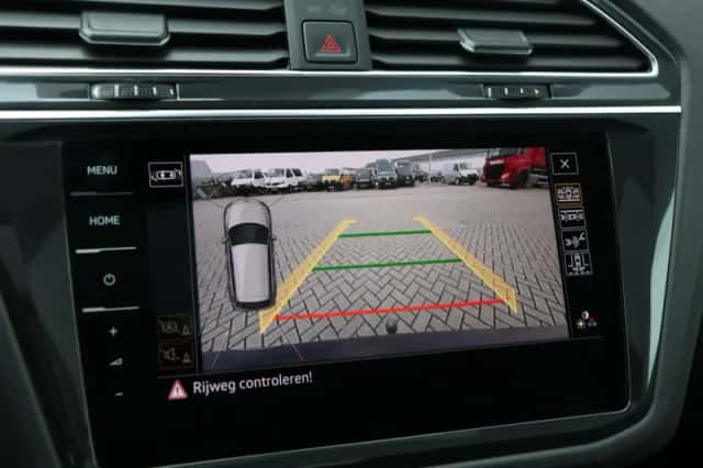 Volkswagen Tiguan (2022) thumbnail 31