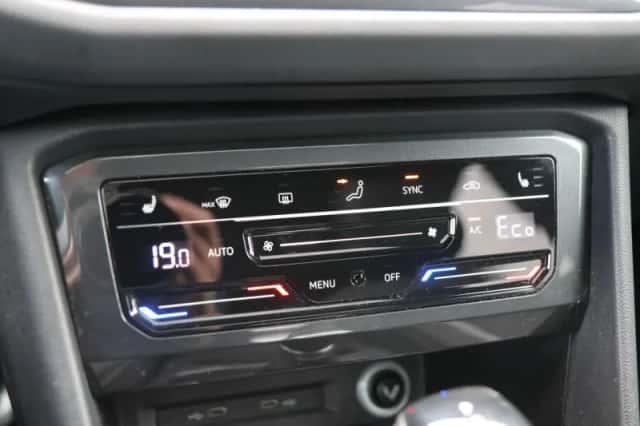 Volkswagen Tiguan (2022) thumbnail 32