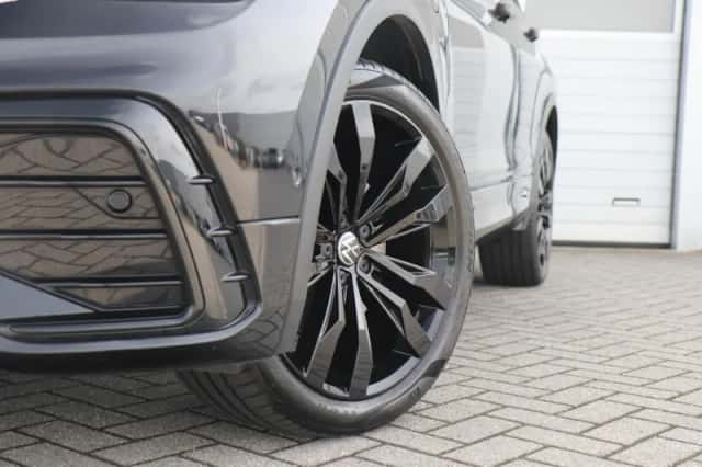 Volkswagen Tiguan (2022) thumbnail 46