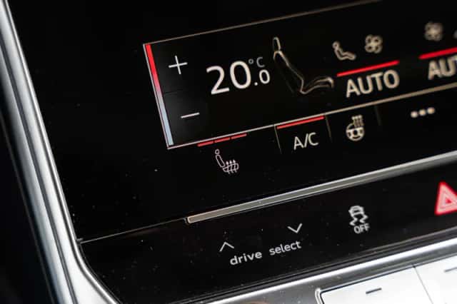 Audi A6 (2024) thumbnail 30