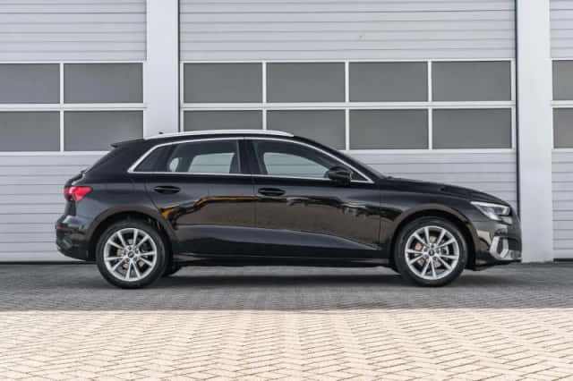 Audi A3 (2022) thumbnail 3