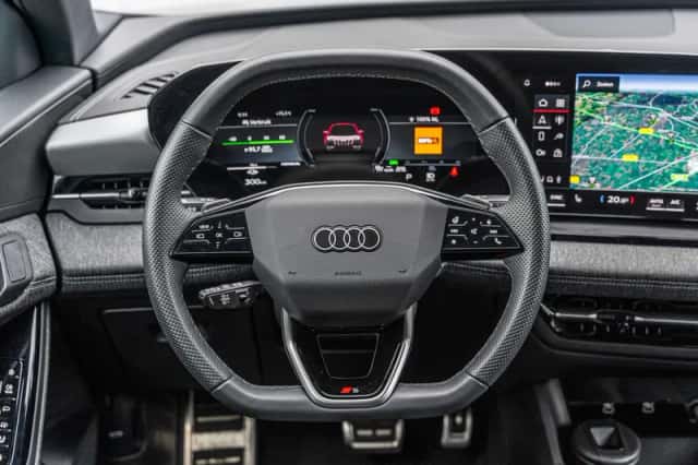 Audi Q6 e-tron (2025) thumbnail 31
