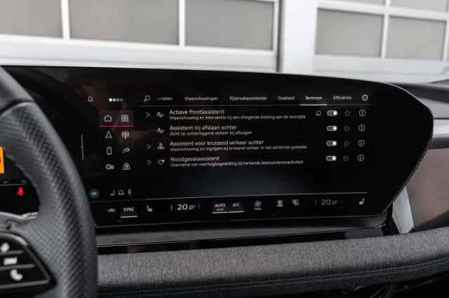 Audi Q6 e-tron (2025) thumbnail 46