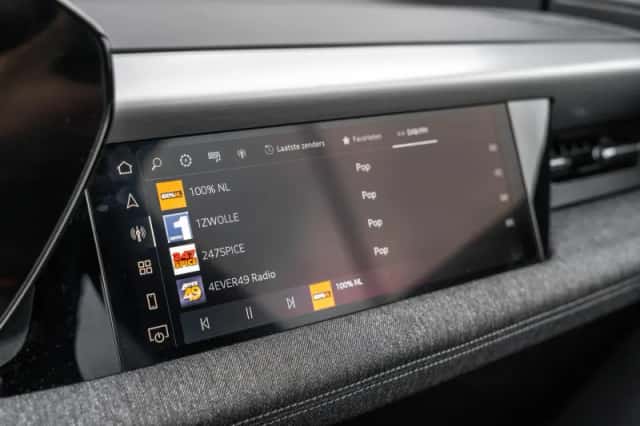 Audi Q6 e-tron (2025) thumbnail 54