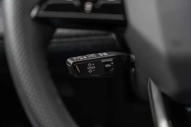 Audi Q6 e-tron (2025) thumbnail 60