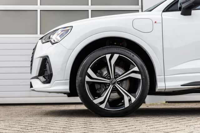 Audi Q3 (2023) thumbnail 13