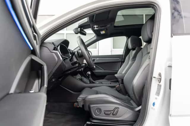 Audi Q3 (2023) thumbnail 24