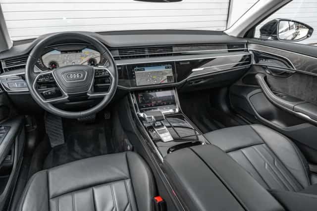 Audi A8 (2021) thumbnail 19