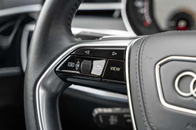 Audi A8 (2021) thumbnail 56