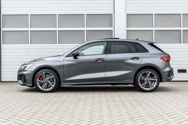 Audi A3 (2024) thumbnail 11