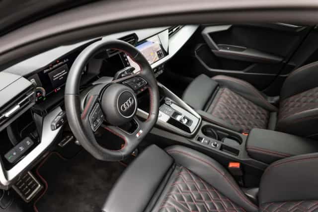 Audi A3 (2024) thumbnail 24