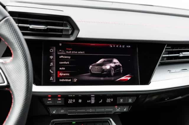 Audi A3 (2024) thumbnail 35