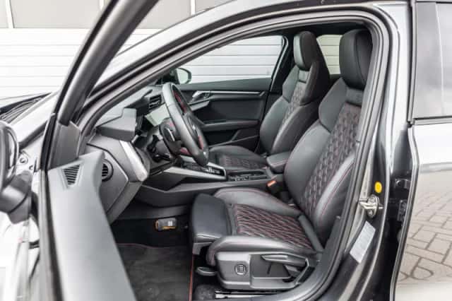 Audi A3 (2024) thumbnail 5