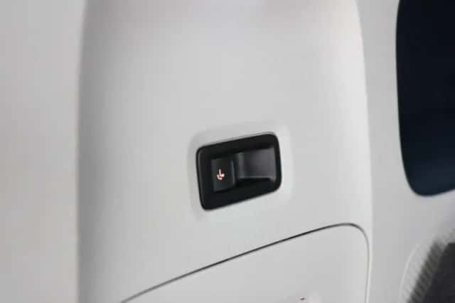 Volkswagen ID. Buzz (2023) thumbnail 21