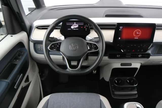 Volkswagen ID. Buzz (2023) thumbnail 24