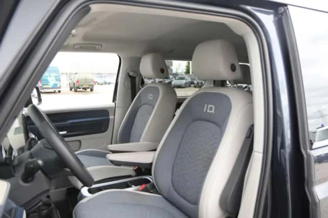 Volkswagen ID. Buzz (2023) thumbnail 4