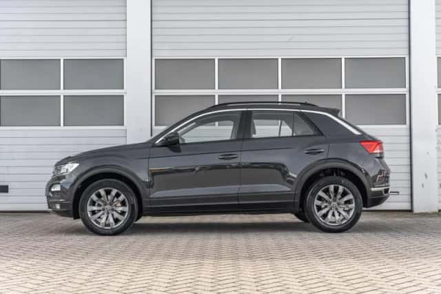 Volkswagen T-Roc (2021) thumbnail 12