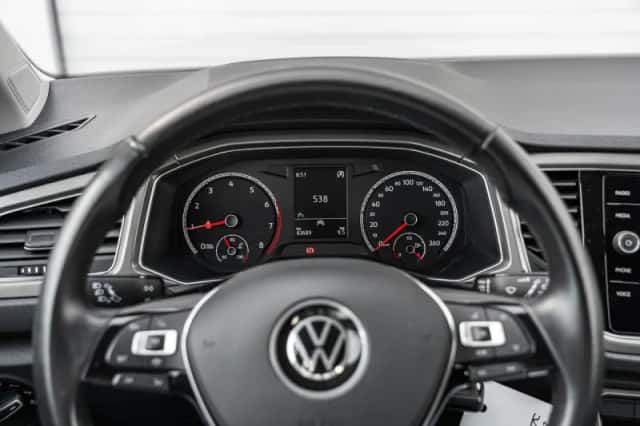 Volkswagen T-Roc (2021) thumbnail 19