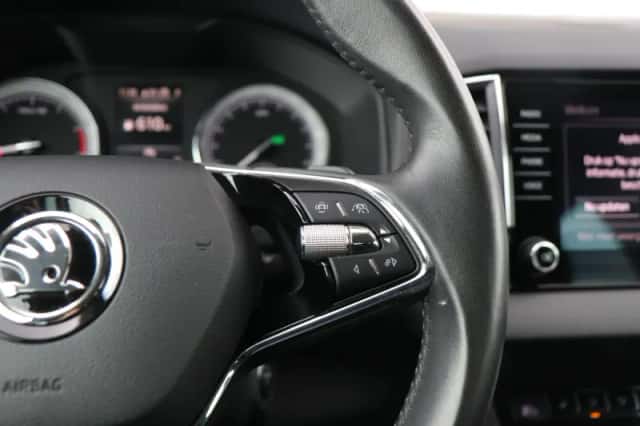 Škoda Karoq (2021) thumbnail 23