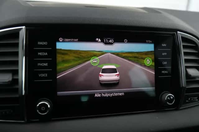 Škoda Karoq (2021) thumbnail 35