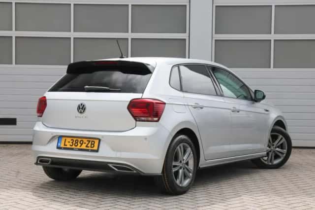 Volkswagen Polo (2021) thumbnail 2