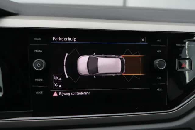 Volkswagen Polo (2021) thumbnail 24