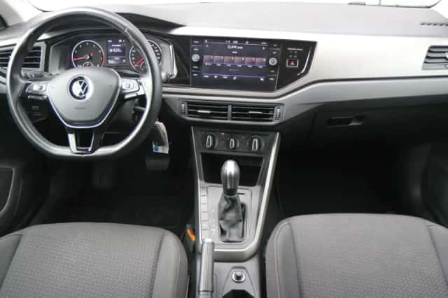 Volkswagen Polo (2021) thumbnail 5