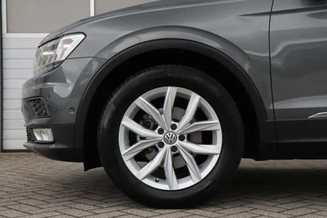 Volkswagen Tiguan (2017) thumbnail 14