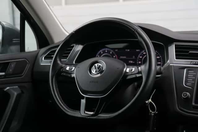 Volkswagen Tiguan (2017) thumbnail 30
